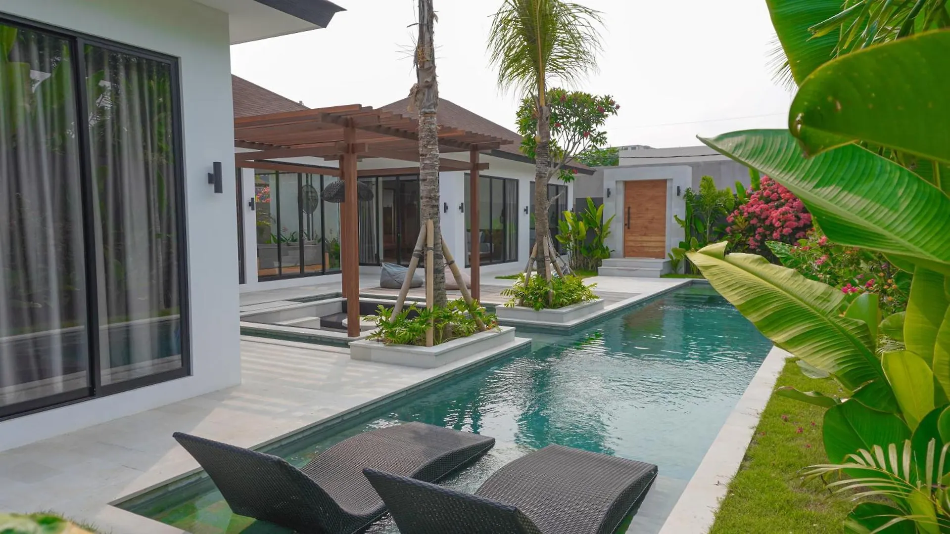 The Taz House Uluwatu 3 Bedrooms 0*, Uluwatu (Bali) Indonesia