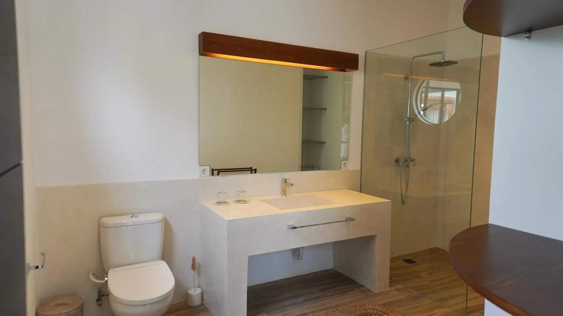 Villa The Taz House Uluwatu 3 Bedrooms Indonesia